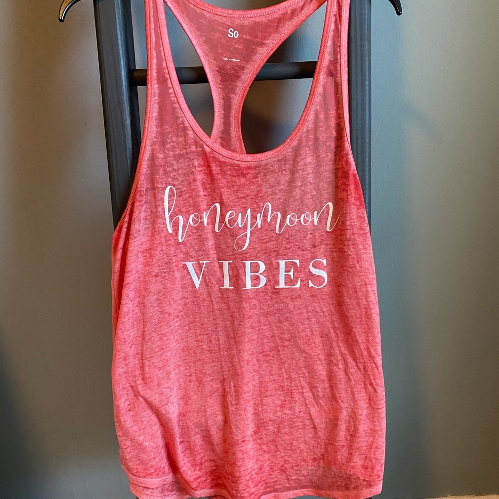 Honeymoon Vibes tank top